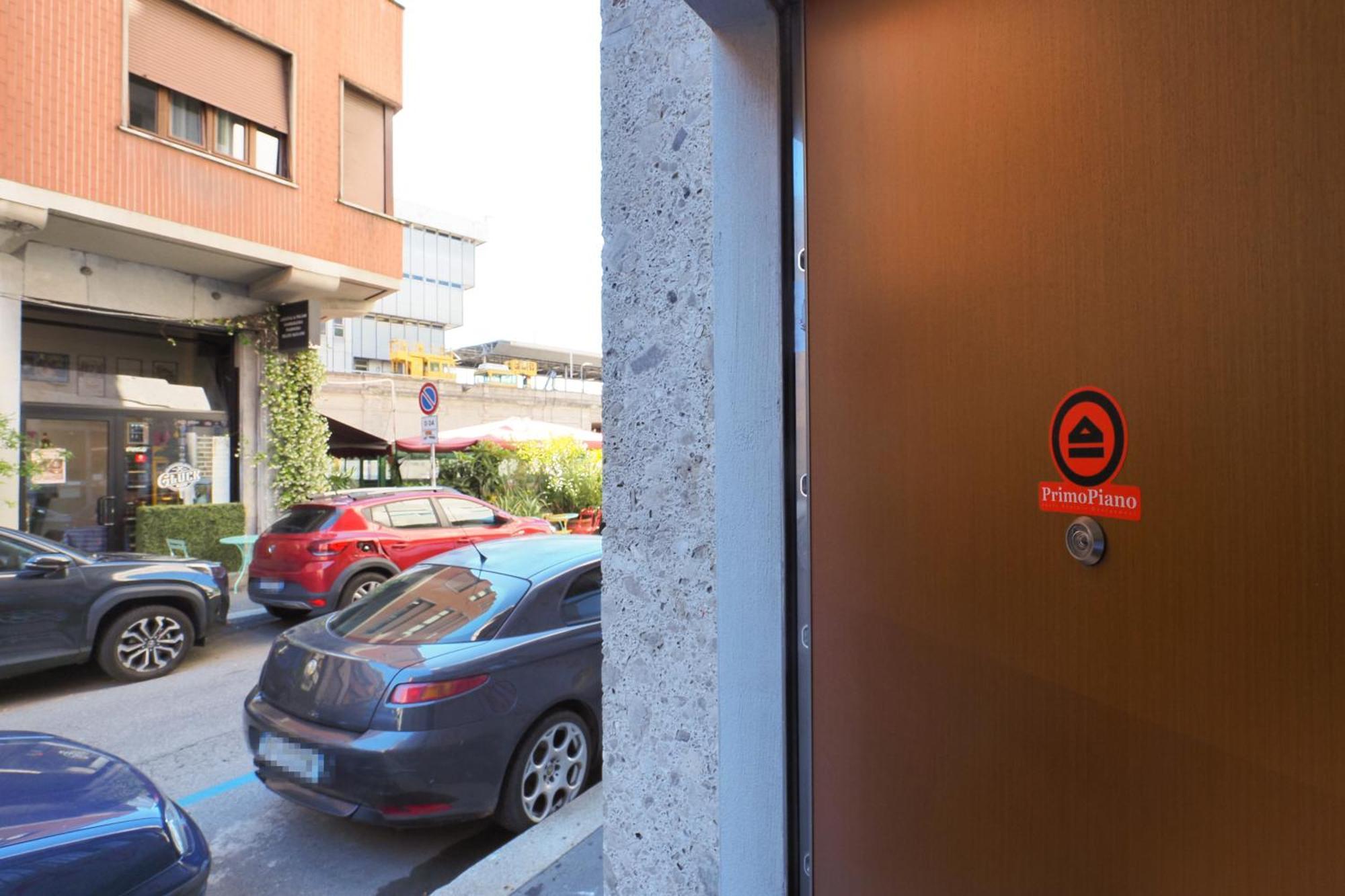 Primopiano - Gluck B Apartment Milan Luaran gambar